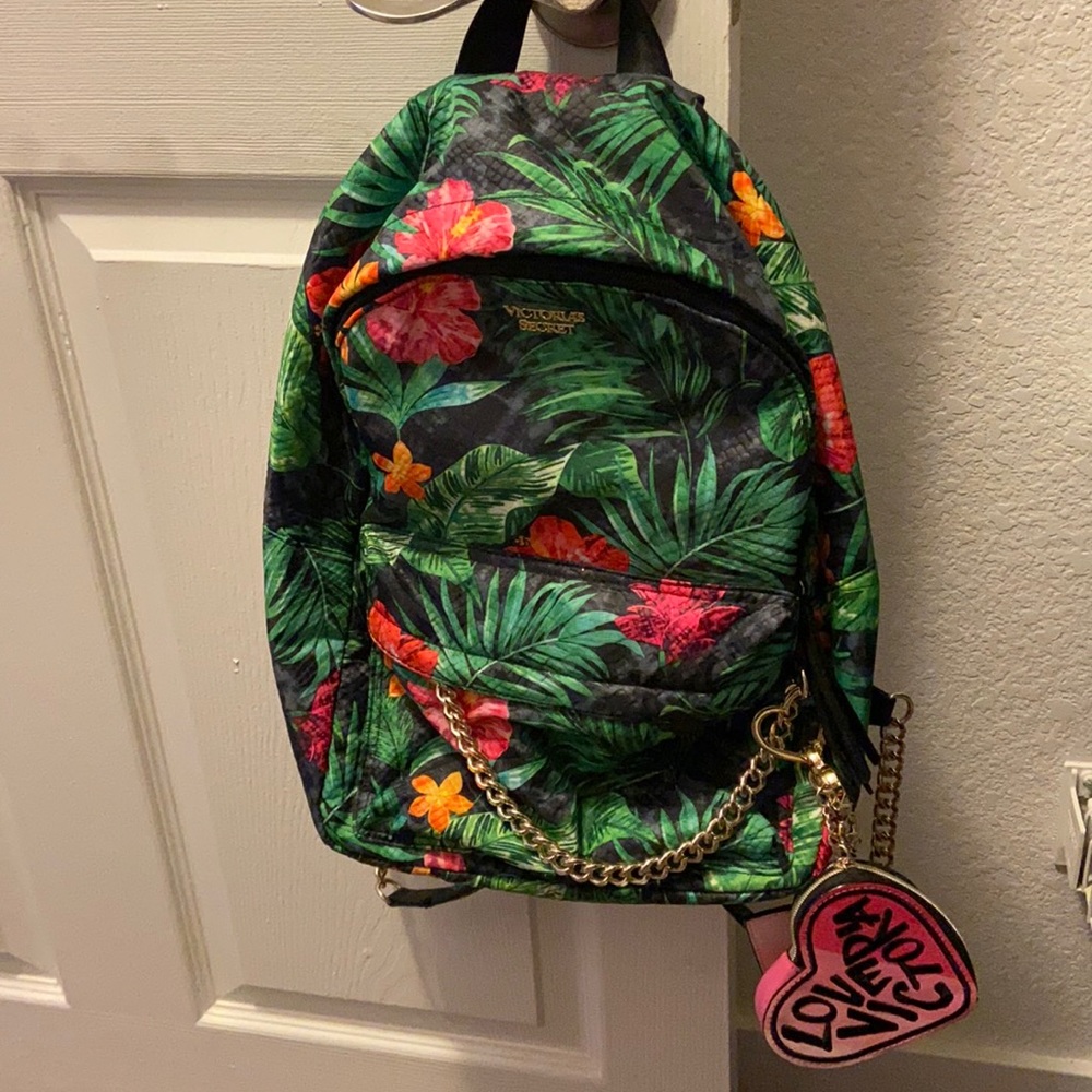victoria’s secret backpack